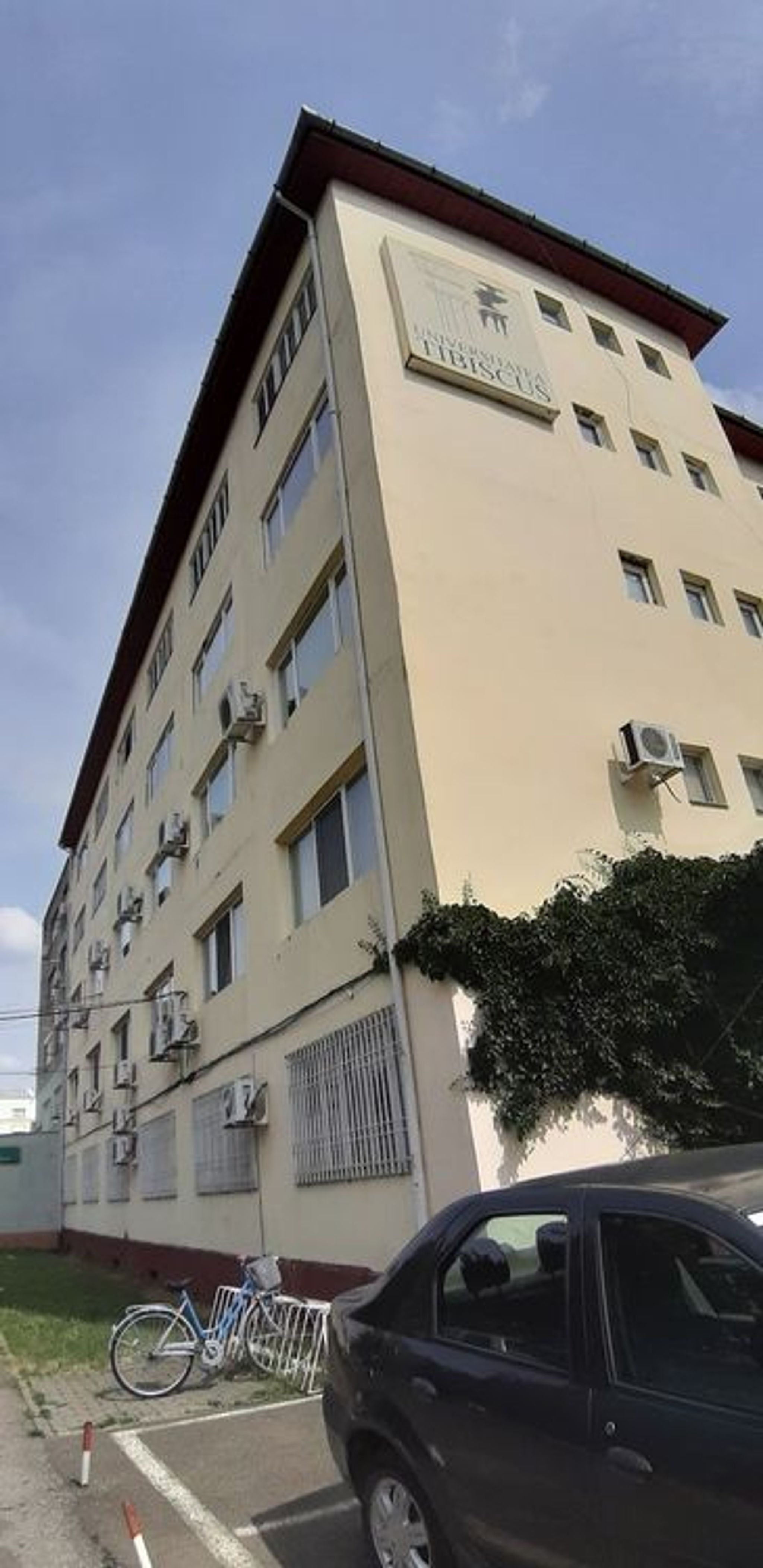 Tibiscus University of Timisoara photo 1