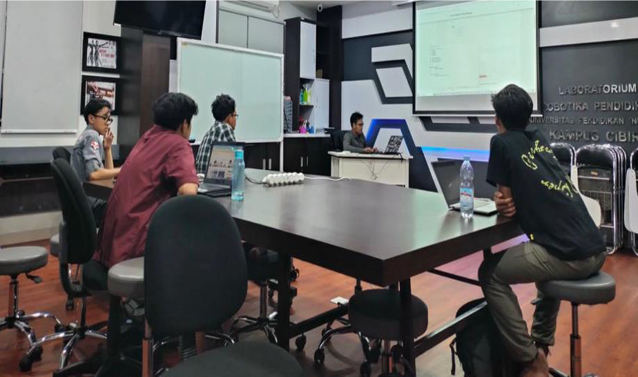 PT Yuk-Mari Project Indonesia Cyber Mentoring with Kampus: AI Red Team & Security Simulation