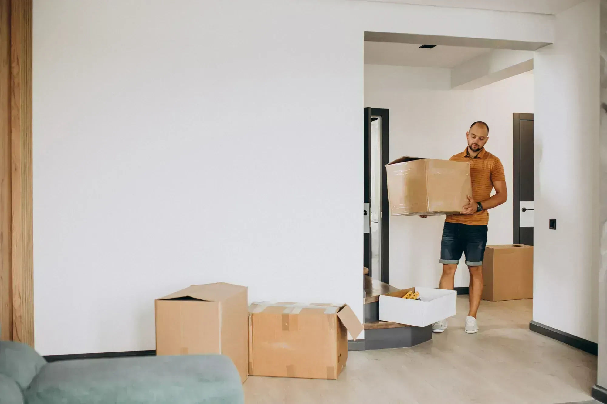 BOXnMOVE Packers and Movers Hero