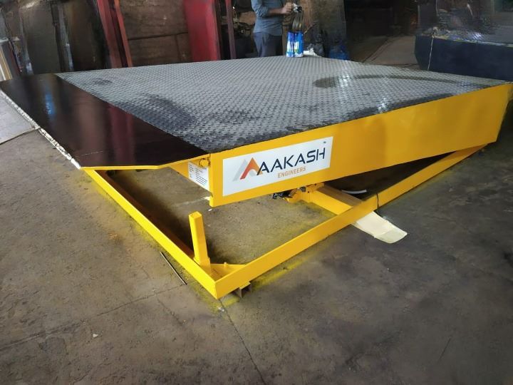 Hydraulic Dock Leveller