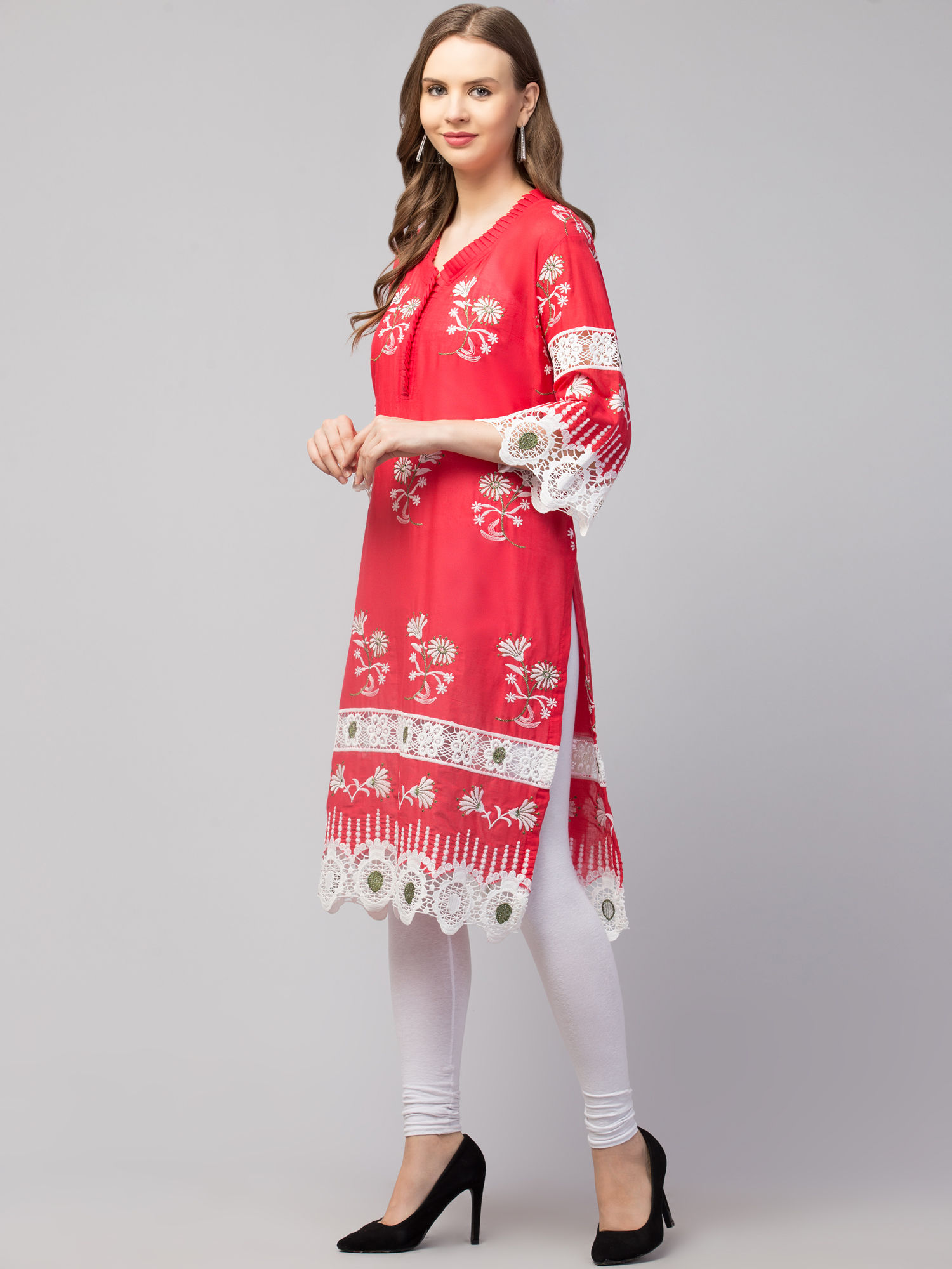 Women’s Floral Embroidered Straight Kurti with Lace Detailing