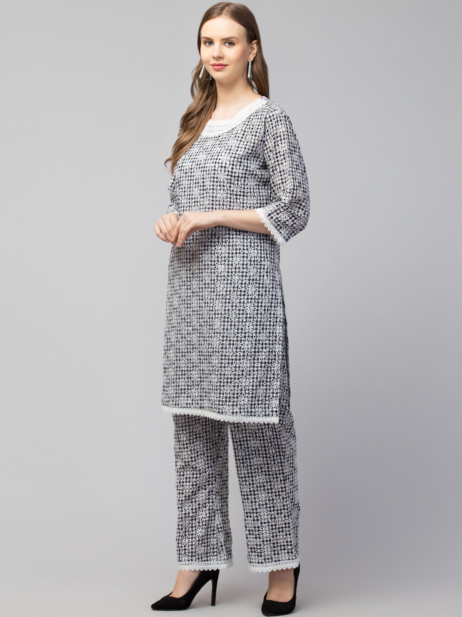 Women’s Grey Printed Straight Coord Set with Lace Detailing