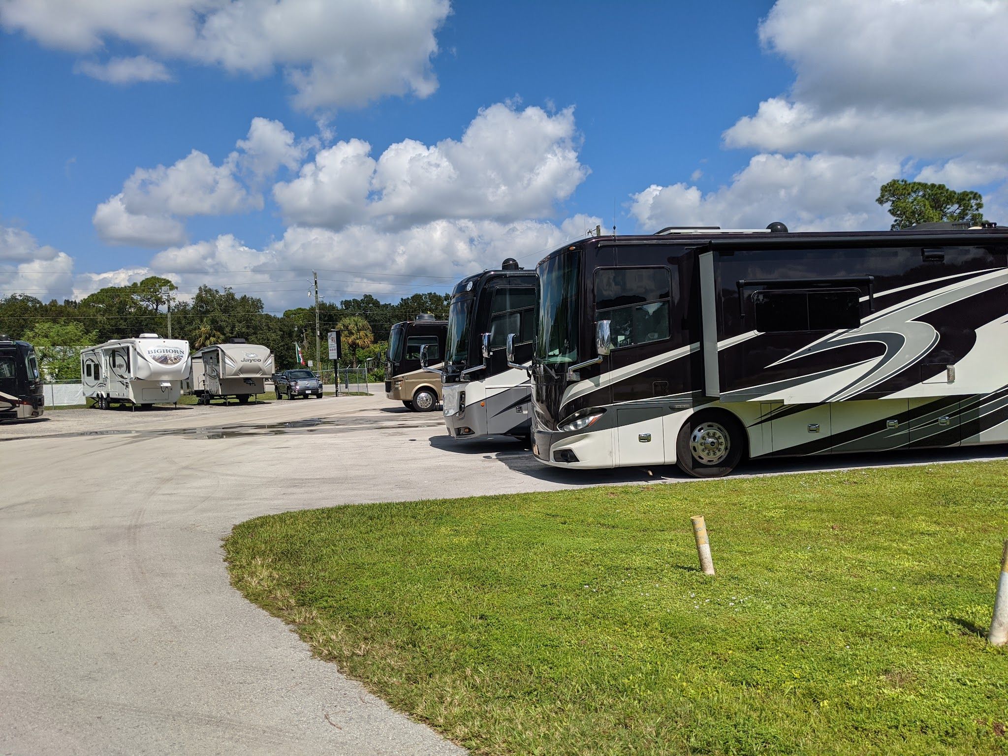 Services & Products Quality RV Inc Melbourne in Melbourne FL