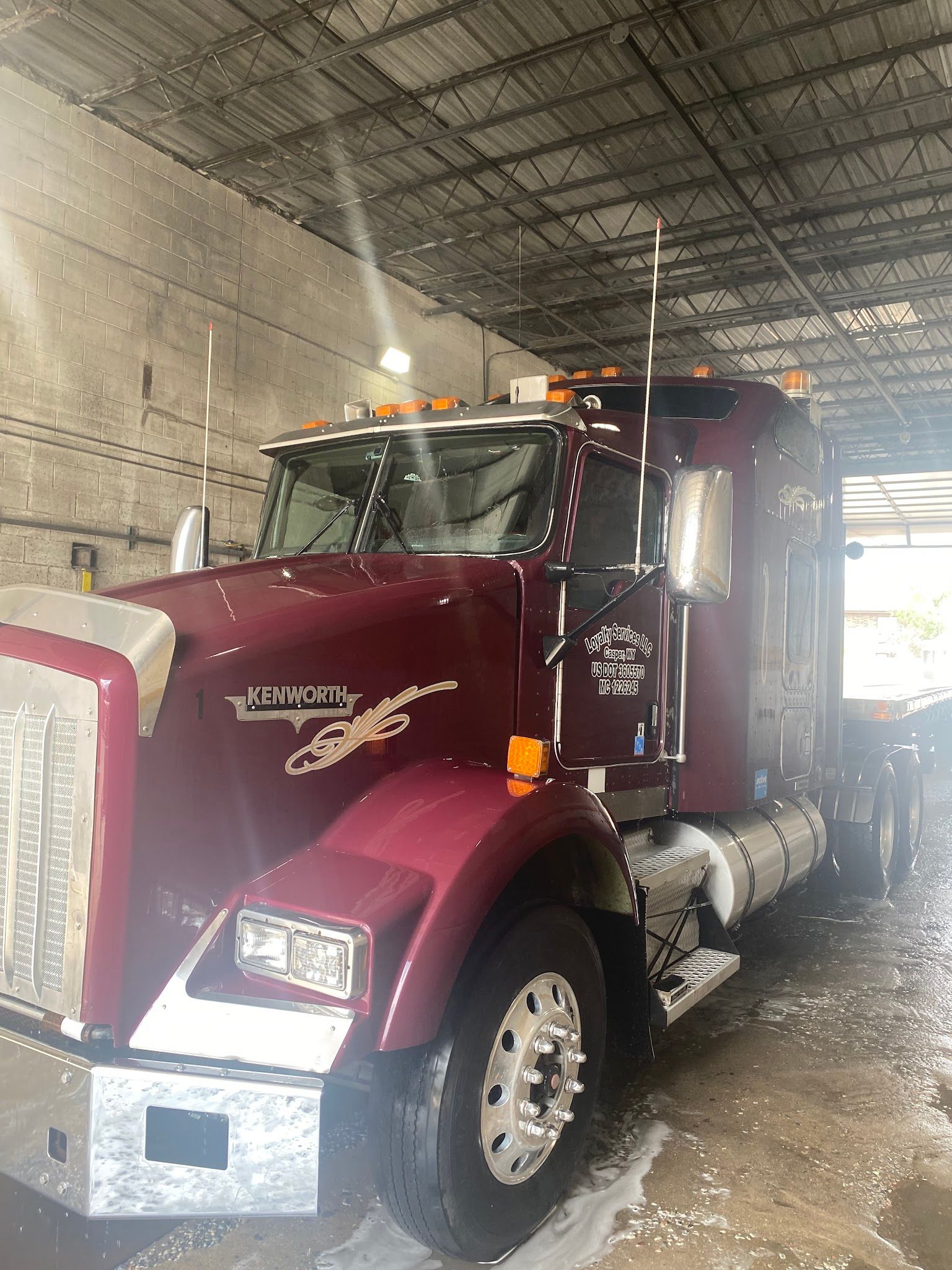 Del Camino Service Plaza and Truck Wash