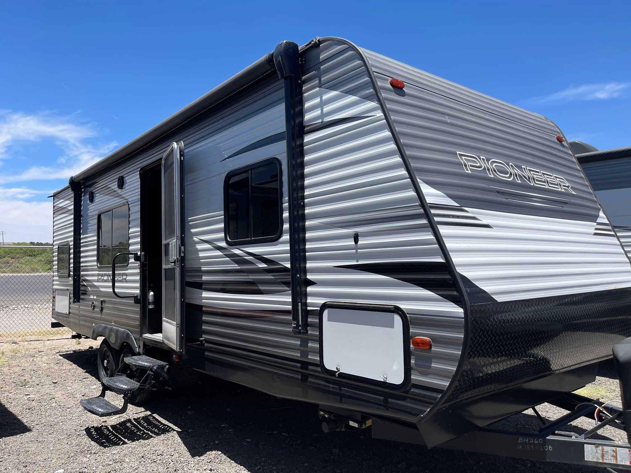 Franklin Mountain RV Sales