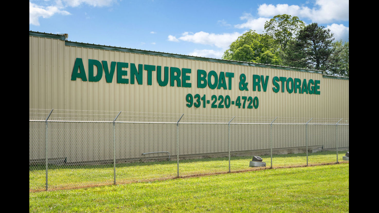Services & Products Adventure Boat & RV Storage in Indian Mound TN
