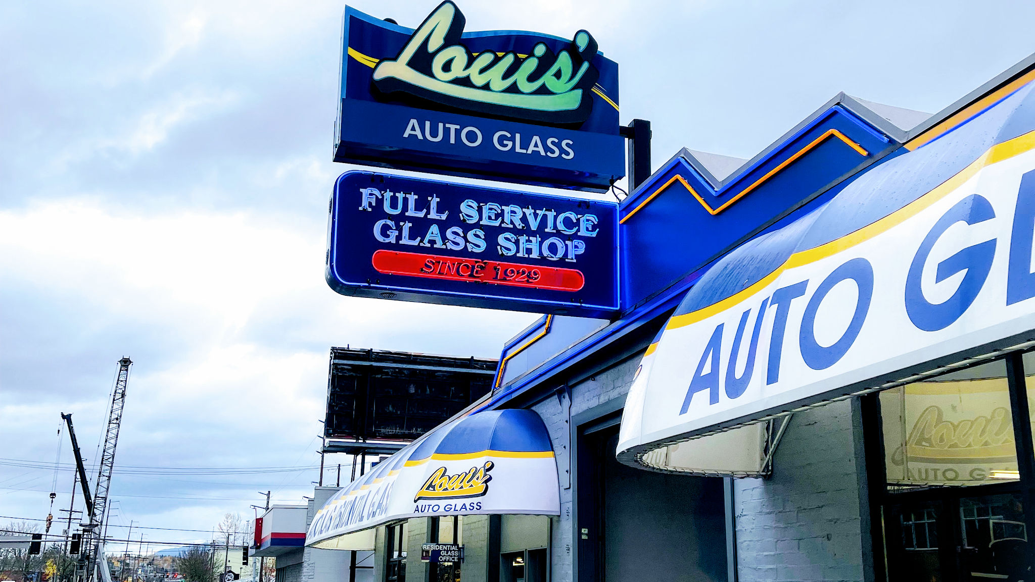 Louis Auto Glass Bellingham