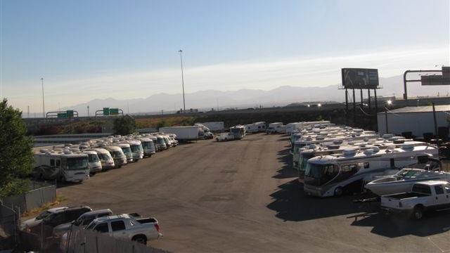 Right Side Up RV Sales