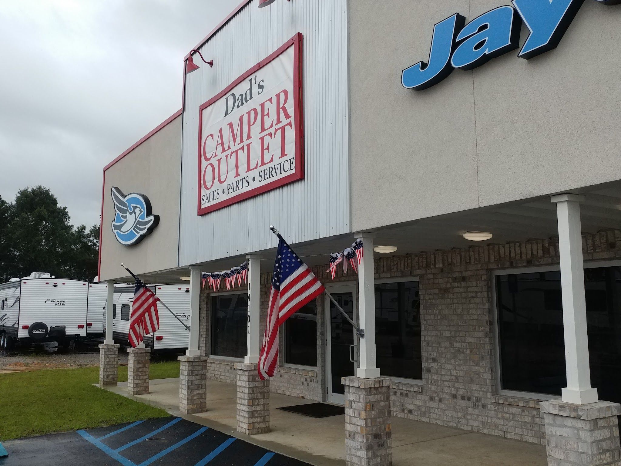 Dad's Camper Outlet Gulfport