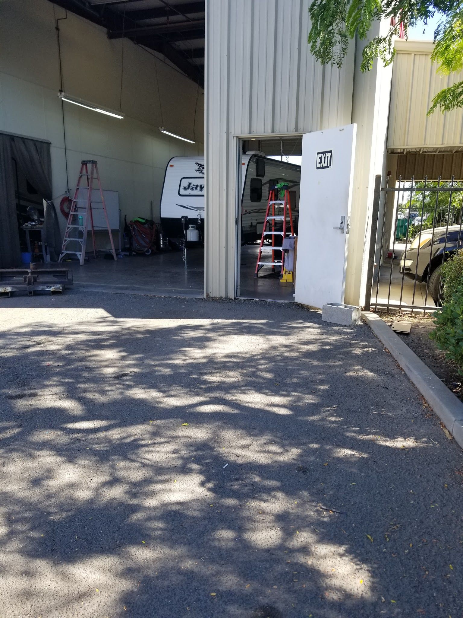 Services & Products Geweke RV Collision Repair & Towing in Lodi CA