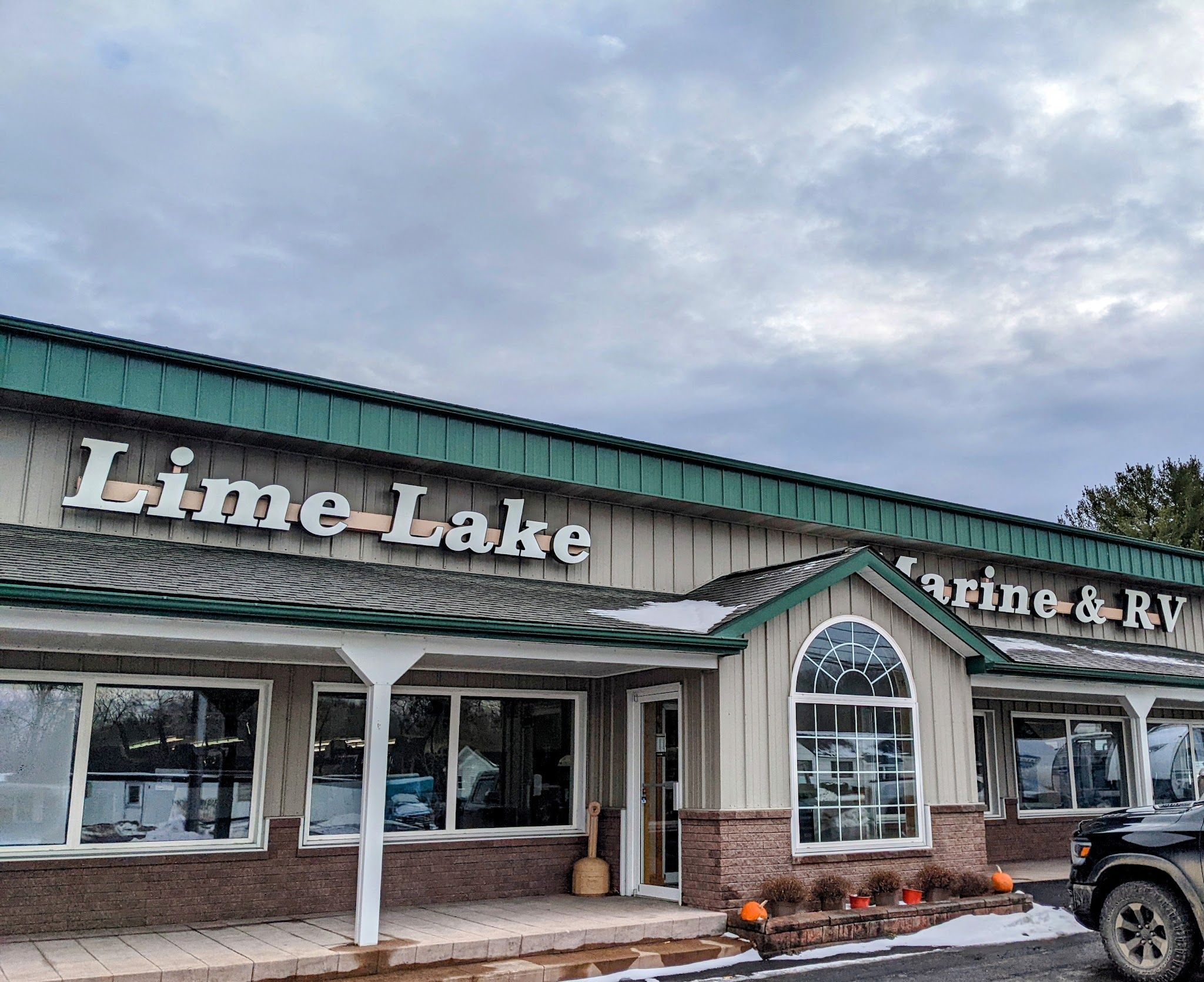 Lime Lake Marine RV