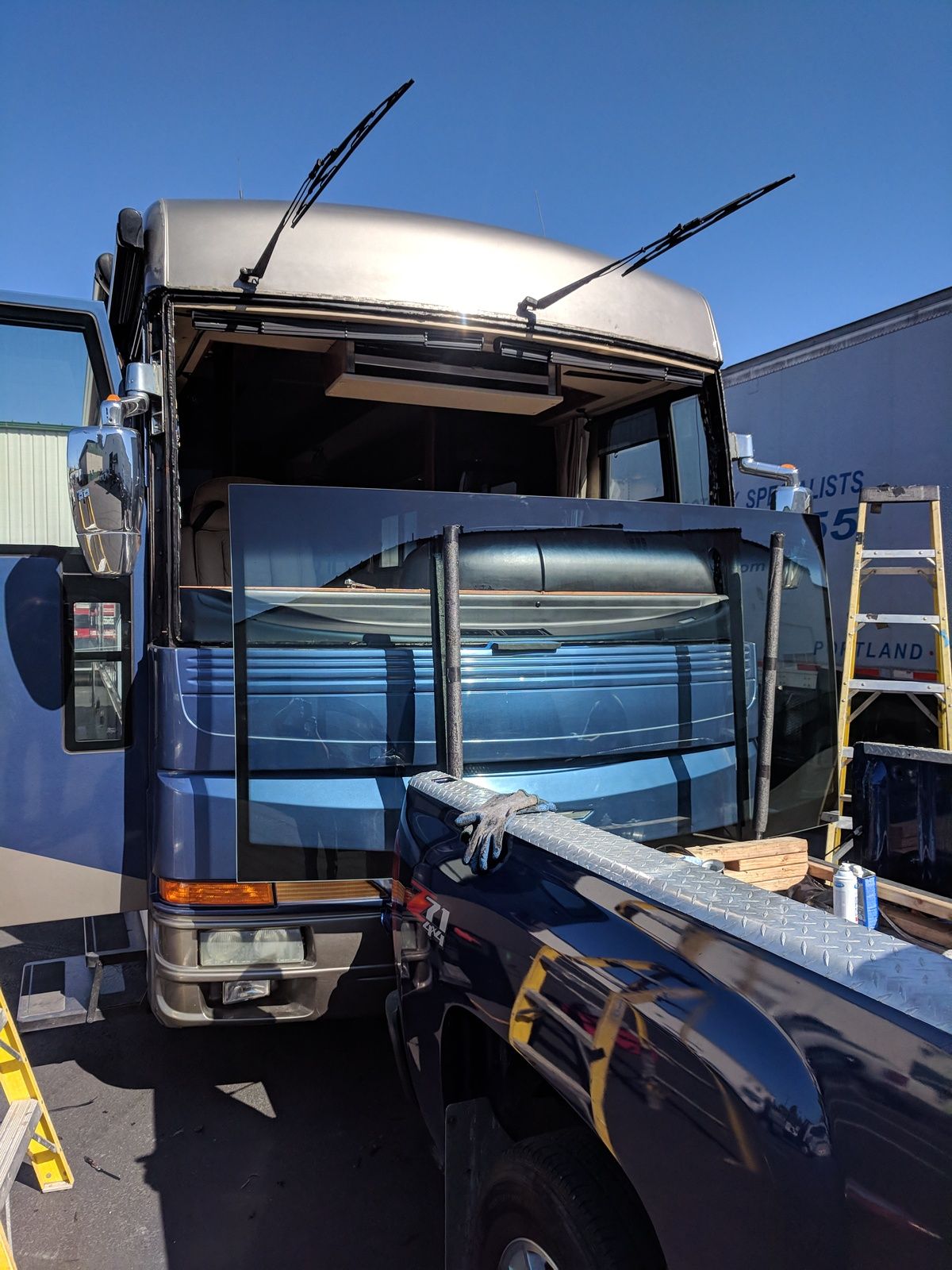 Services & Products Bellevue RV Glass in Newcastle WA
