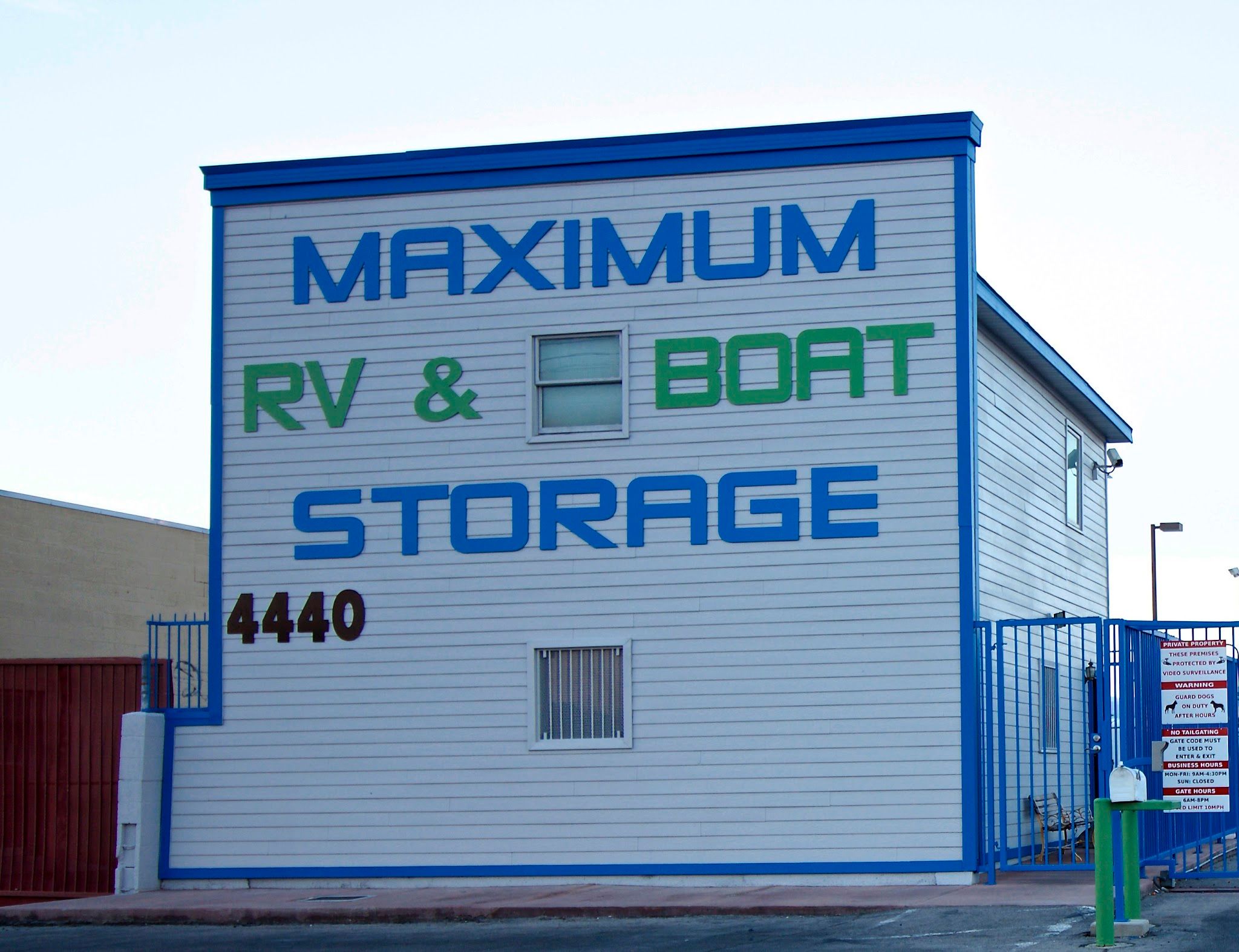 Maximum RV Storage Lake Mead