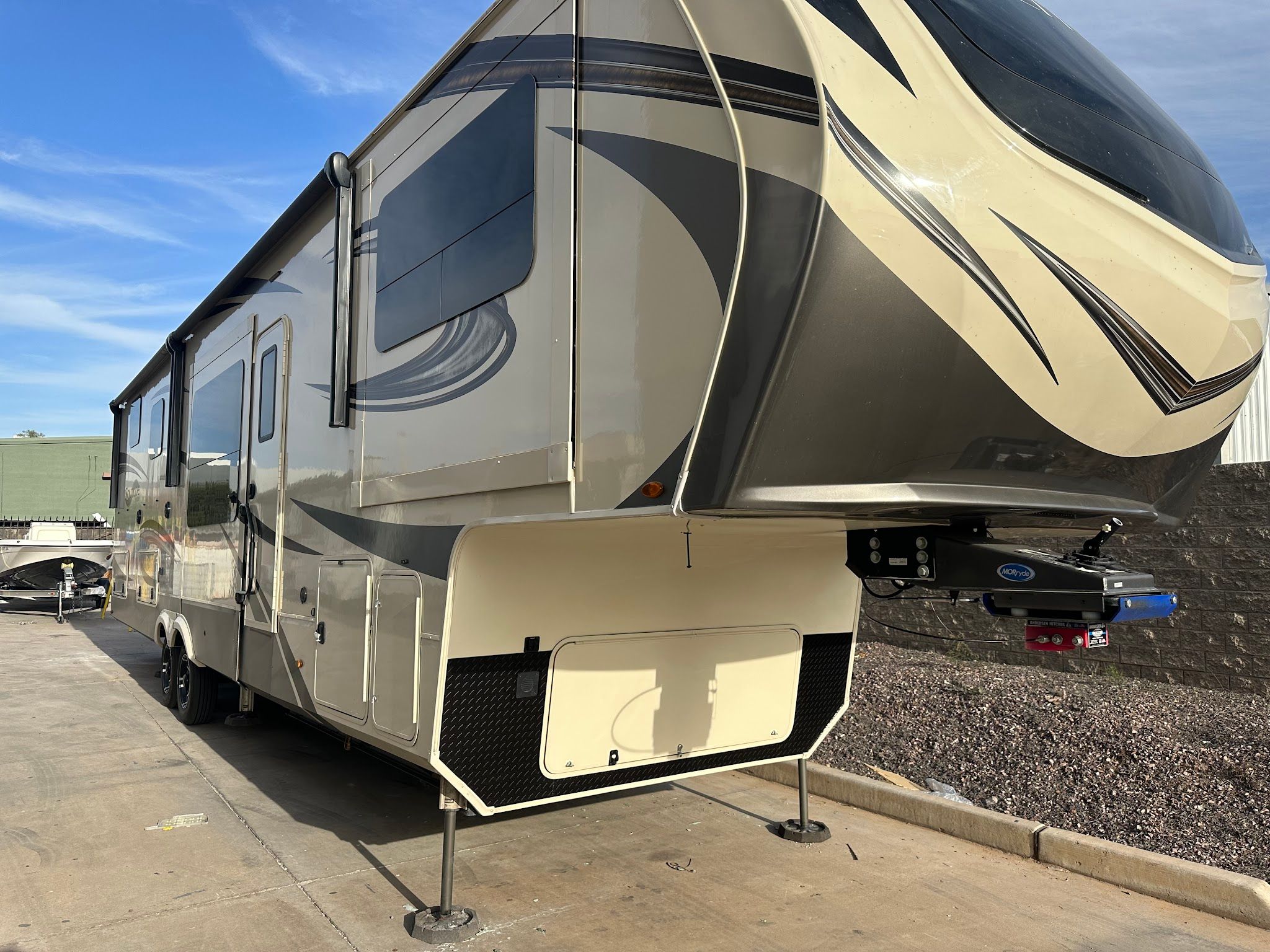 Services & Products Straight Line RV & Boat Phoenix in Phoenix AZ
