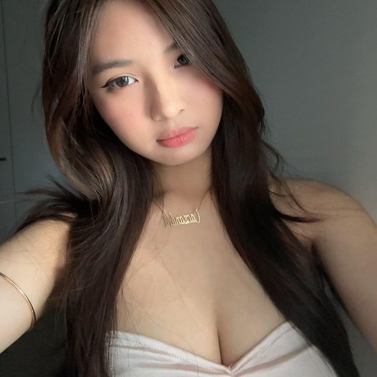 POKERCC: Bandar Sarana Main Poker Terbesar Saat Ini Gampang Keluar Bom