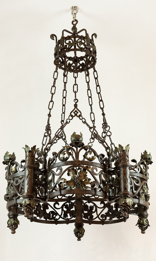 Vegetal Gothic crown chandelier