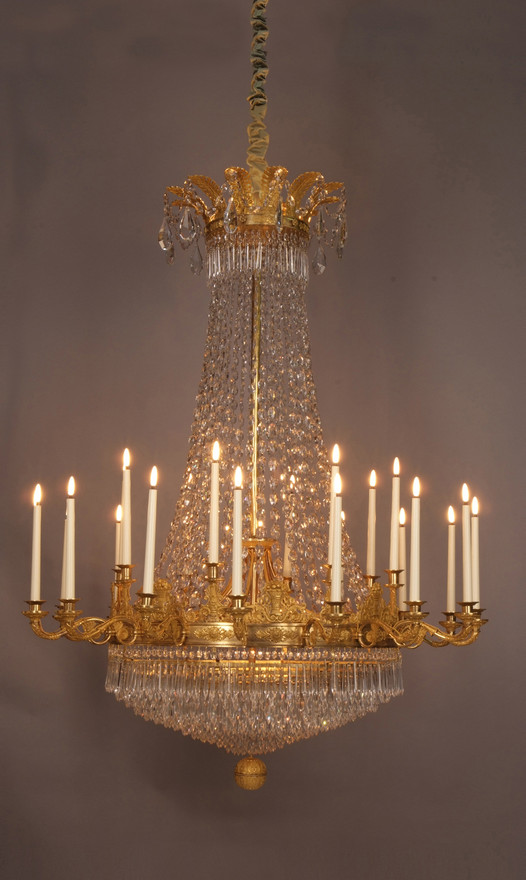 “Corbeille” Empire style Chandelier with 24 lights