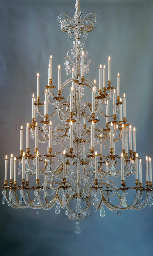 Genoese Chandelier with 60 lights