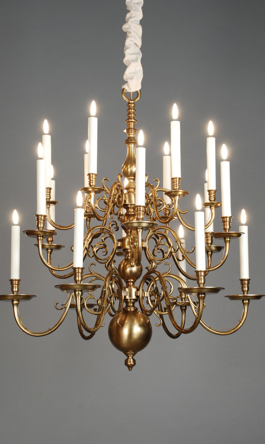 Dutch Chandelier with 18 lights