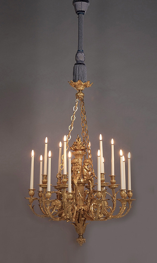 Lustre style Louis XVI aux Pipeaux