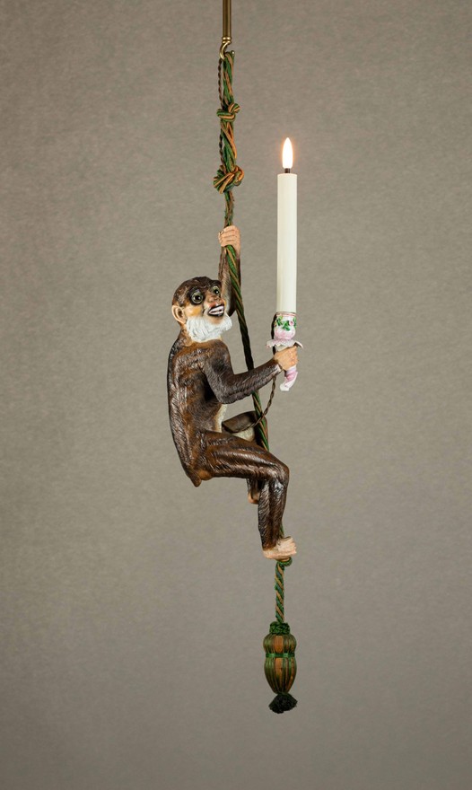 Monkey porcelain handling lamp