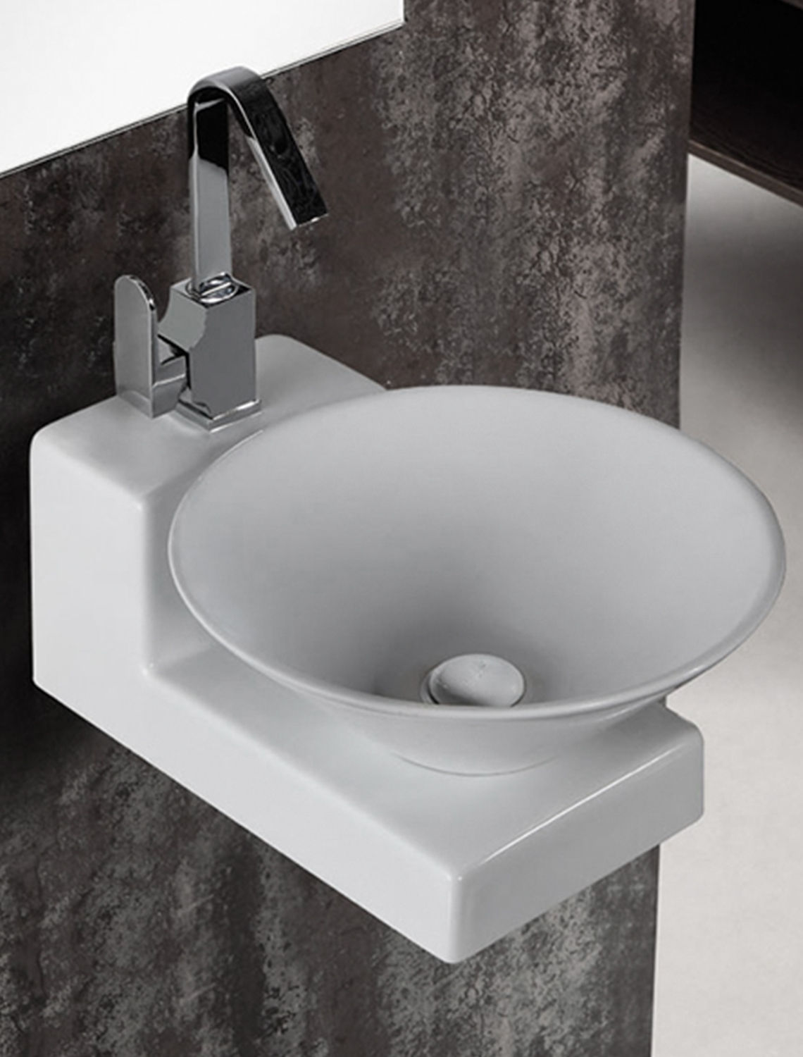 WALL MOUNT