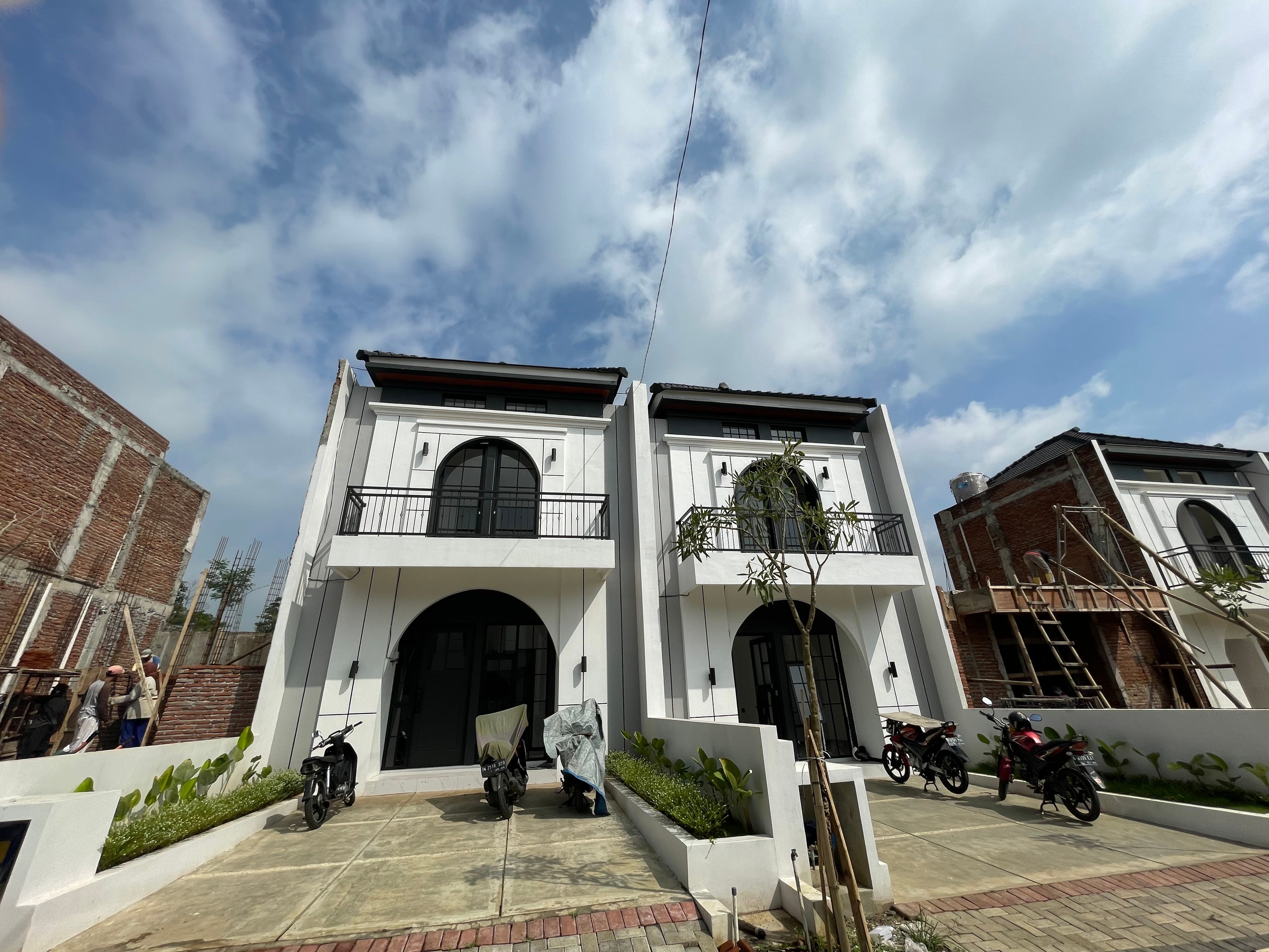 Investasi Properti 2025: Kenapa Rumah Kost di Malang Lebih Menjanjikan dari Emas?