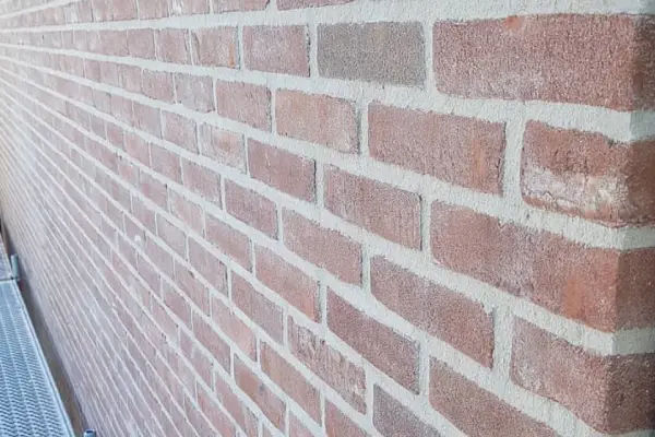 VvE-renovatie Delft - gevel na reiniging en voegwerkherstel