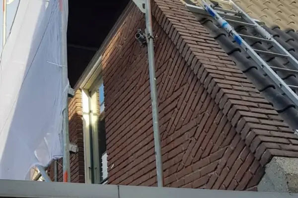 Appartementencomplex Delft - overzicht gerenoveerde gevelpartij