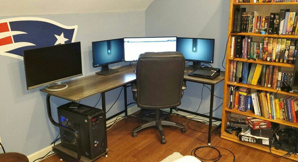 L-shaped-gaming-desk