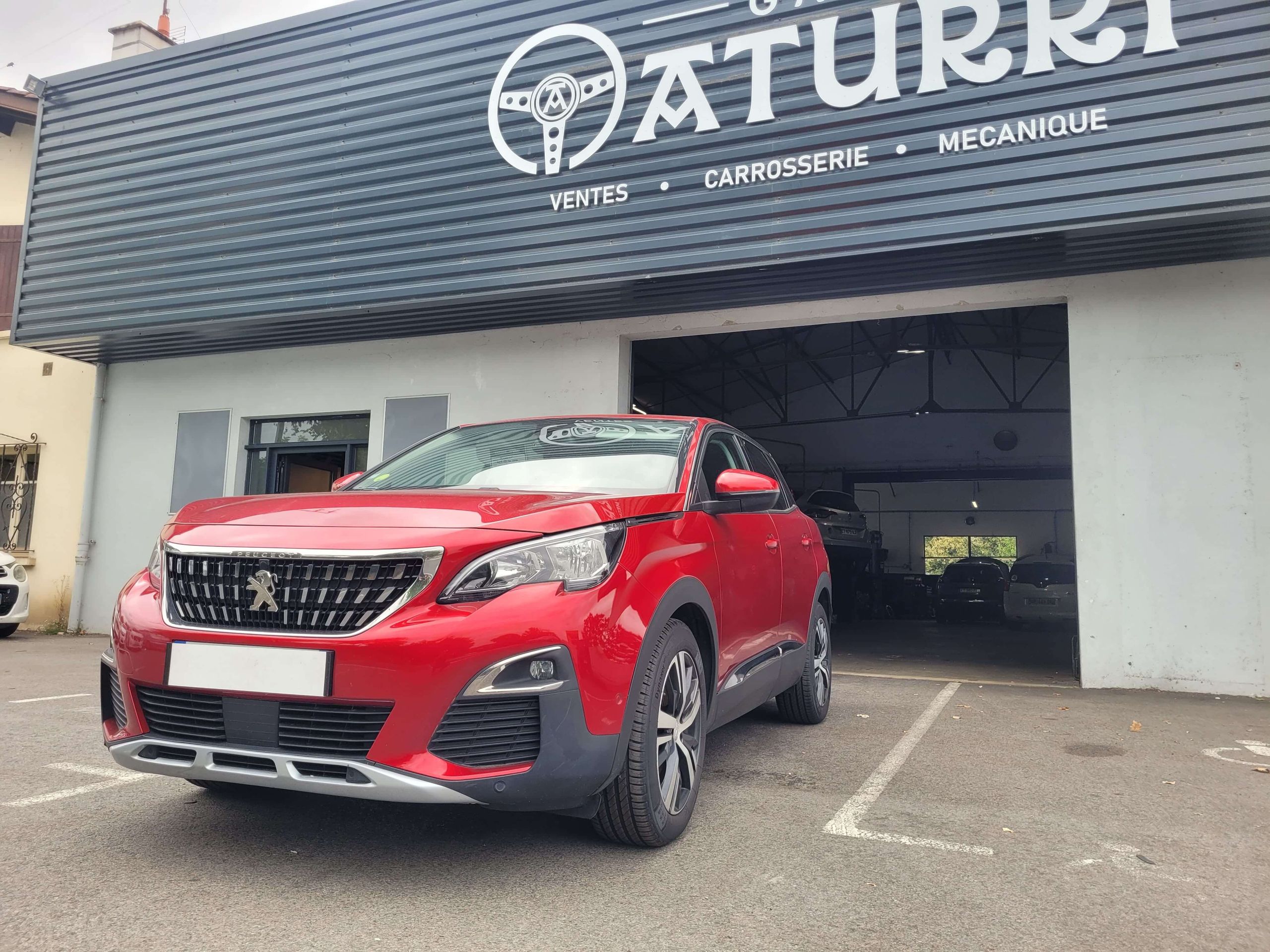Peugeot 3008 - Garage Aturri