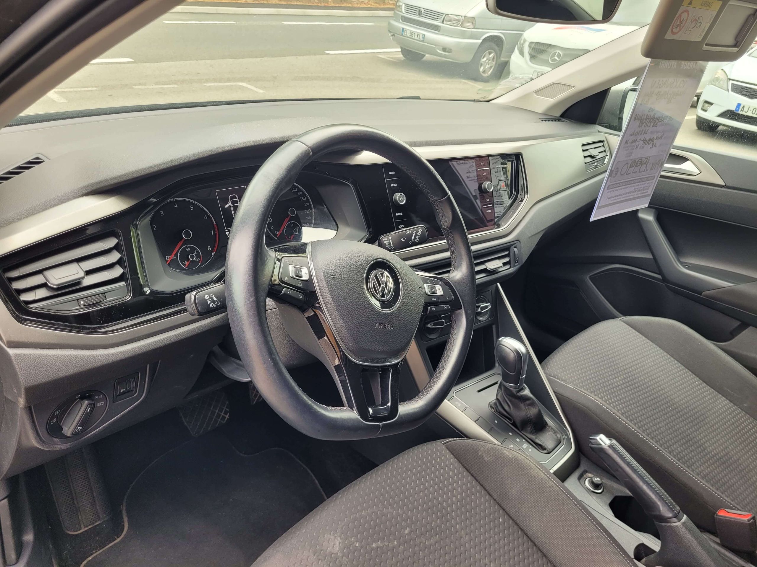 VOLKSWAGEN POLO - Garage Aturri