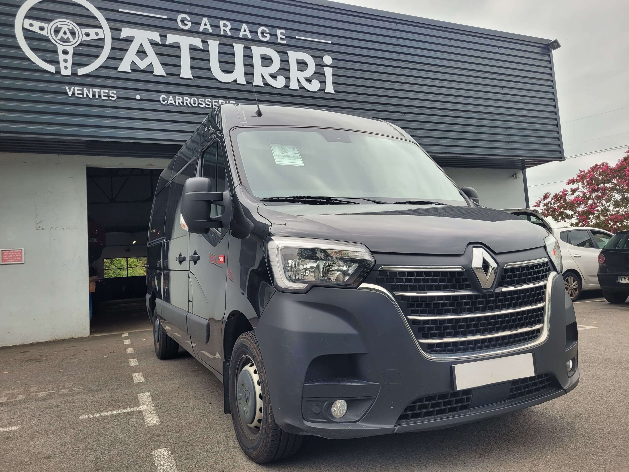 RENAULT MASTER - Garage Aturri