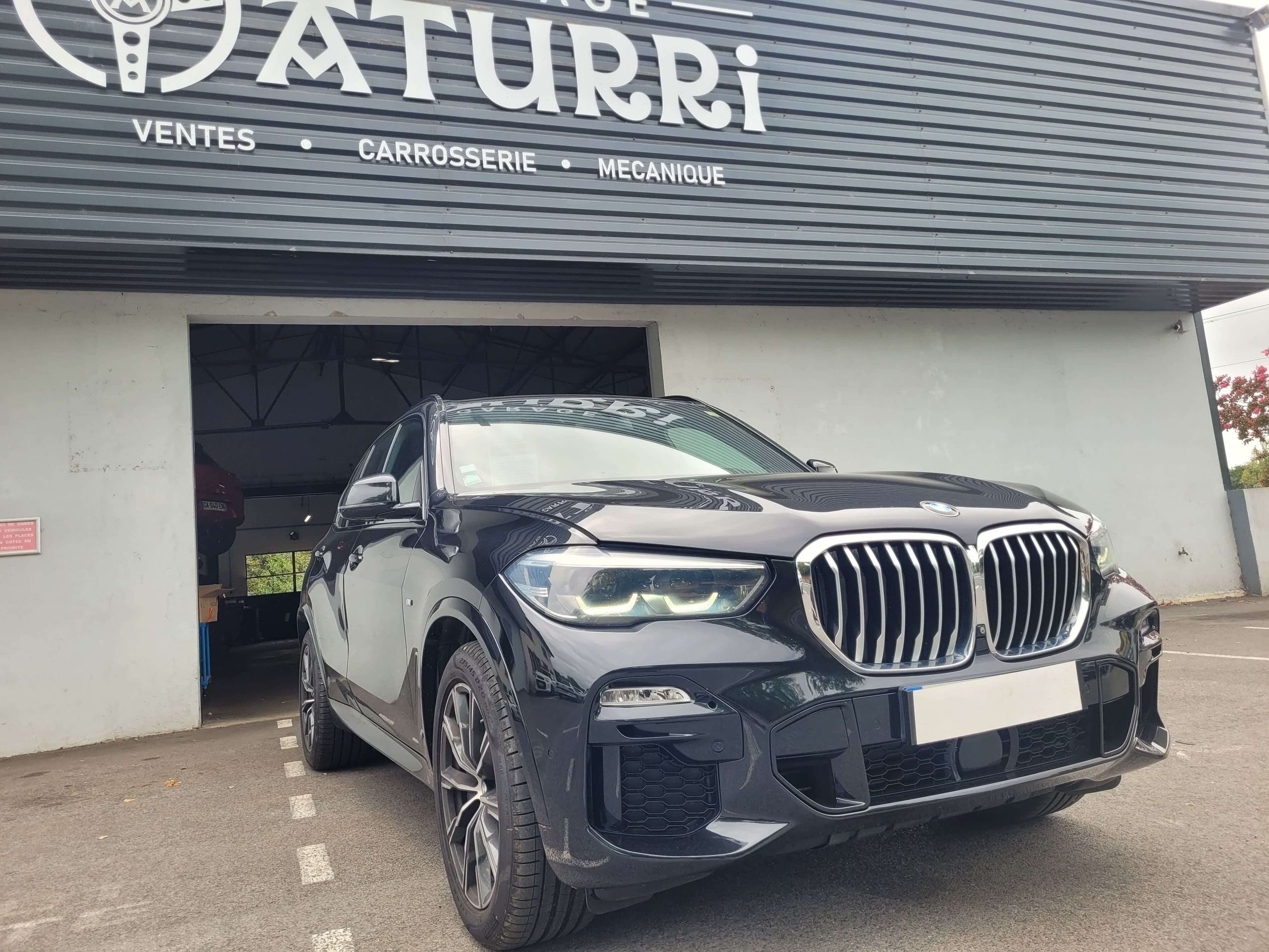 BMW X5 - Garage Aturri