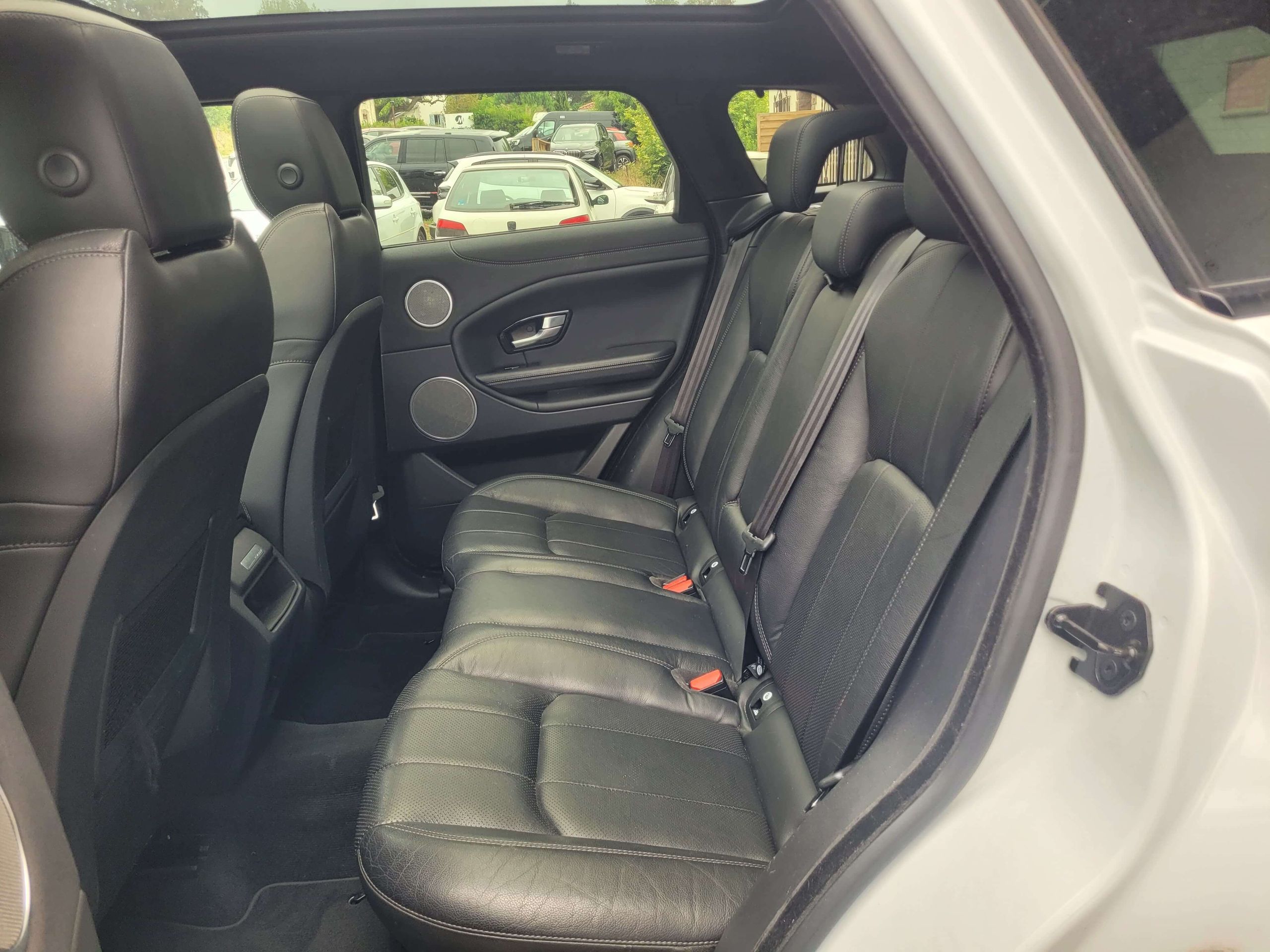 RANGE ROVER EVOQUE - Garage Aturri