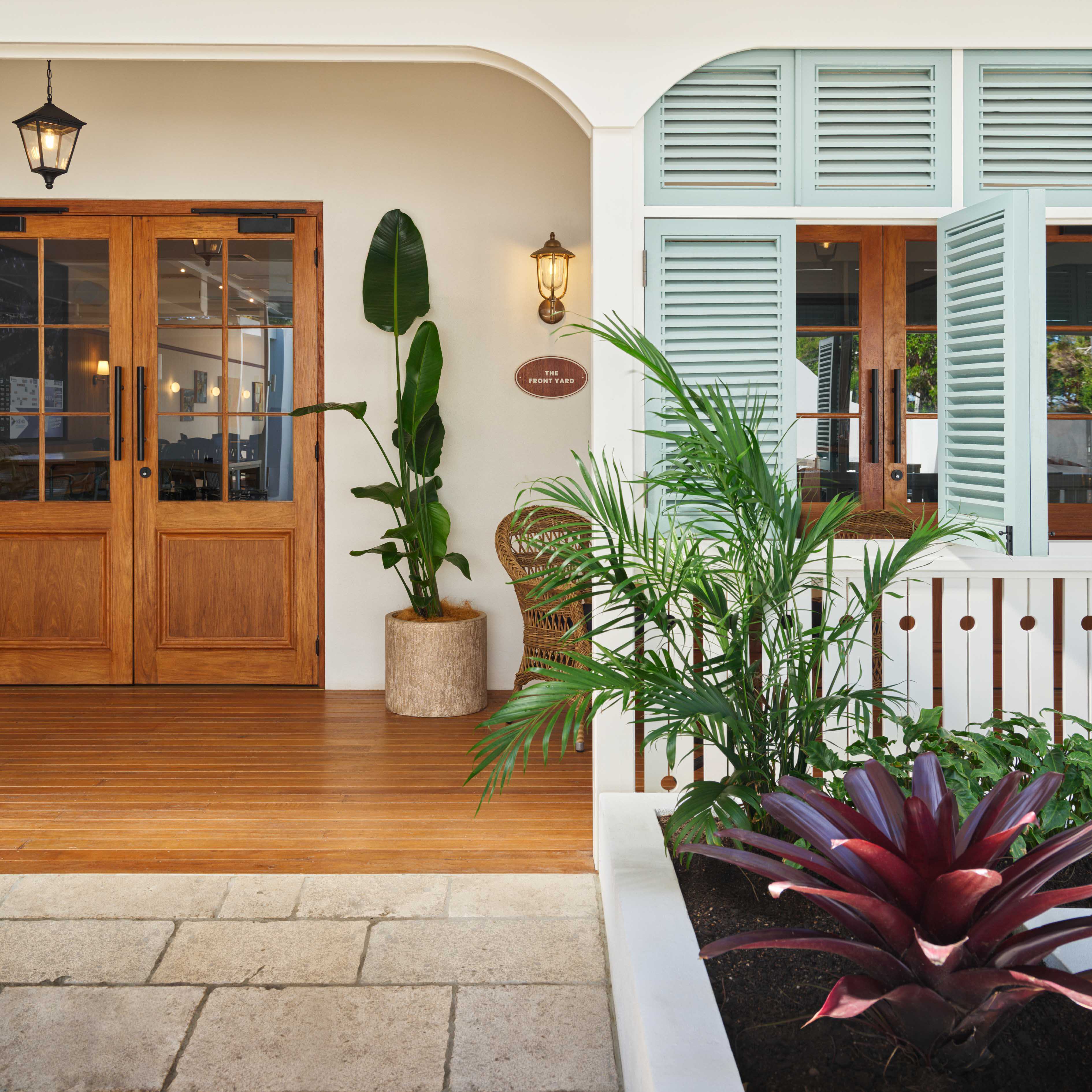 BELLINI  - Unfilled, Bush Hammered & Tumbled | Travertine