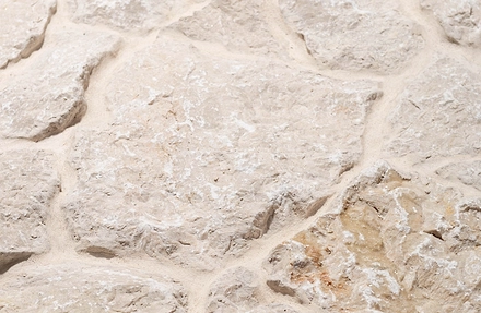 IMAGES/SURFACES/FLORENCE/PROFILE/GatherCo_Florence_Profile_Travertine_NaturalLayWalling_NaturalSplit-2.jpg