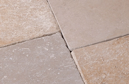 IMAGES/SURFACES/LEMANA/PROFILE/GatherCo_LeMana_Profile_Limestone_RL400mmTiles_Distressed-3.jpg