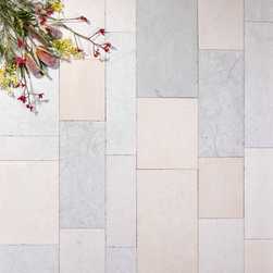 GatherCo MagDella Hero Limestone PaverTiles SandblastedBrushedTumbled