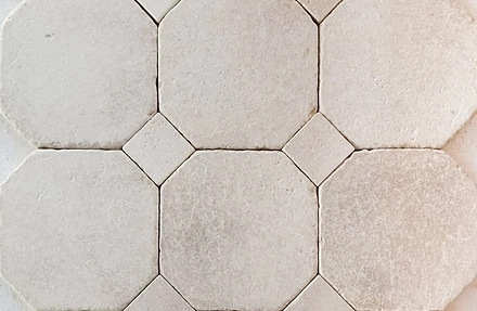 IMAGES/SURFACES/MARINO/PROFILE/GatherCo_Marino_Limestone_Cabochon_HeavilyDistressed.jpg