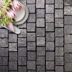 GatherCo Zarco Hero Limestone ThinFormatCobble Flamed