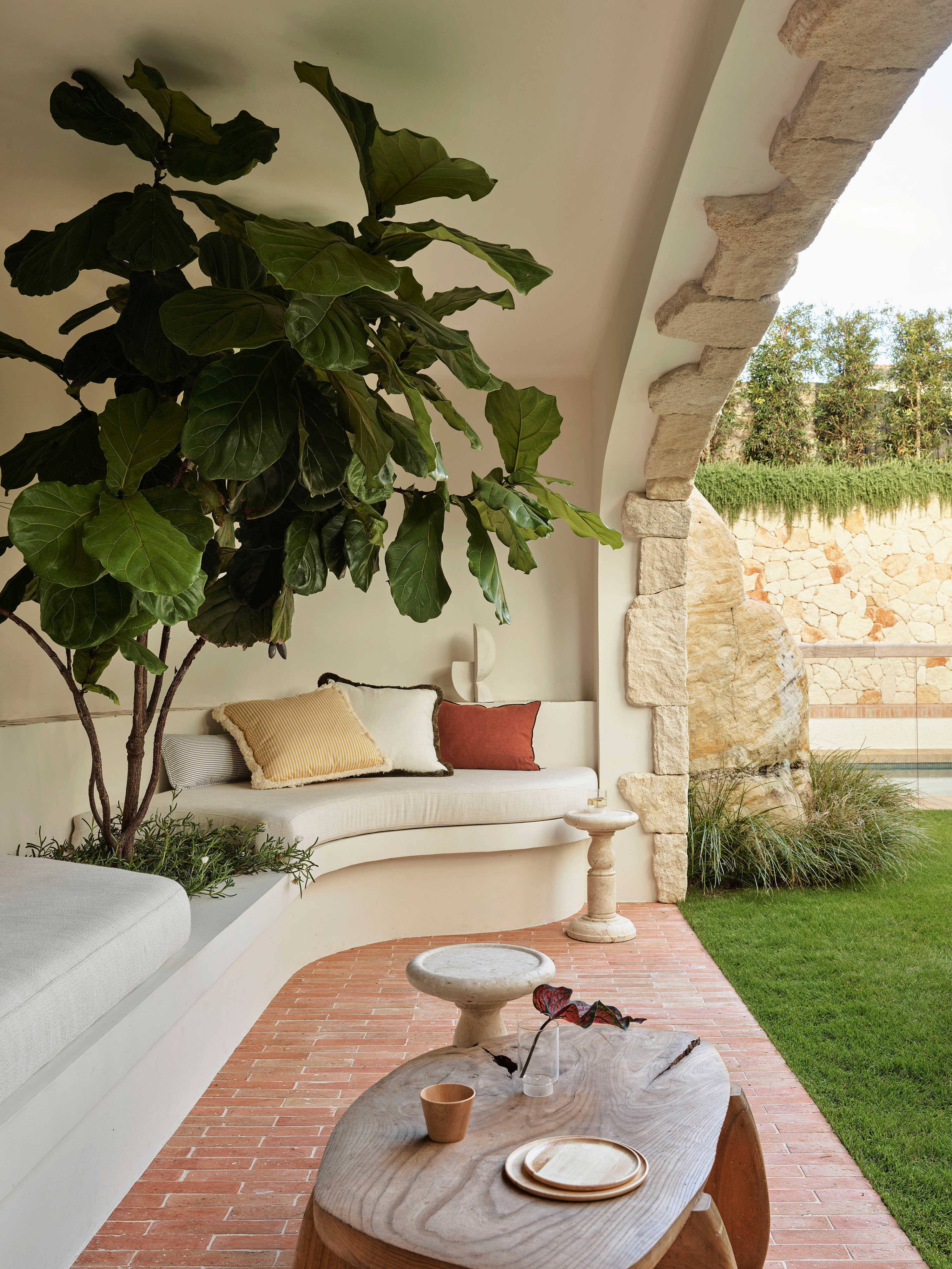 GatherCo Bombala Project Limestone NaturalLayWalling Natural WyerCo AnsonSmart-6 1750137939