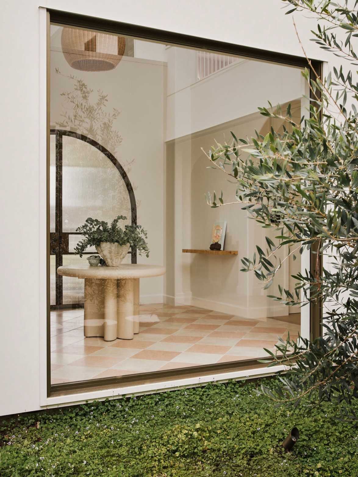 GatherCo ZahriMagnola Limestone CheckerboardTiles TennysonAndDaleyDesign AlykBuilding AndyMacpherson5 1780447821