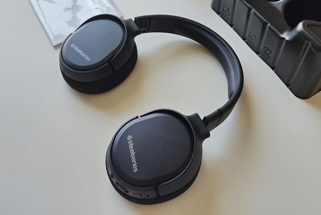 SteelSeries Arctis 1 Wireless Review
