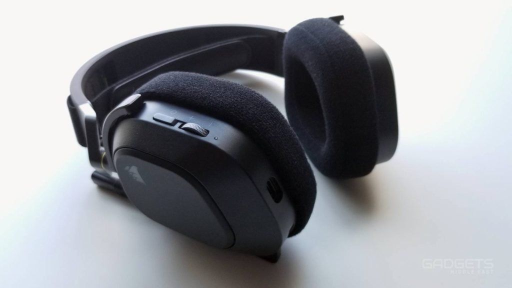 Corsair HS80 RGB Wireless Review