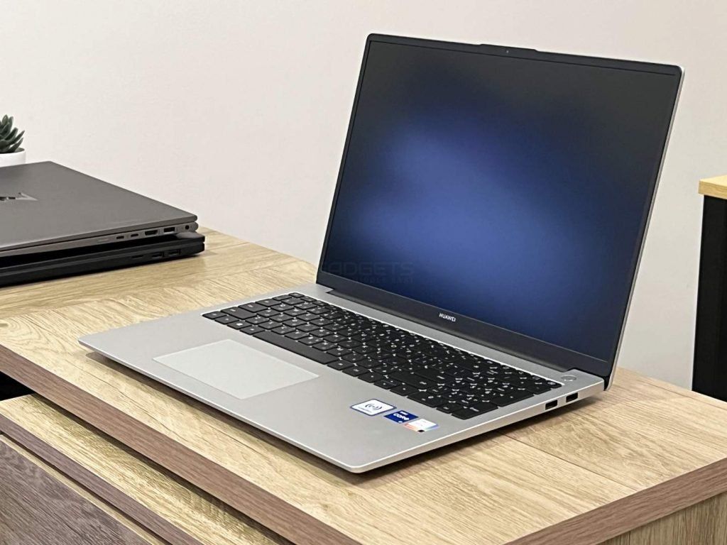 2022 HUAWEI MateBook D 16 Review