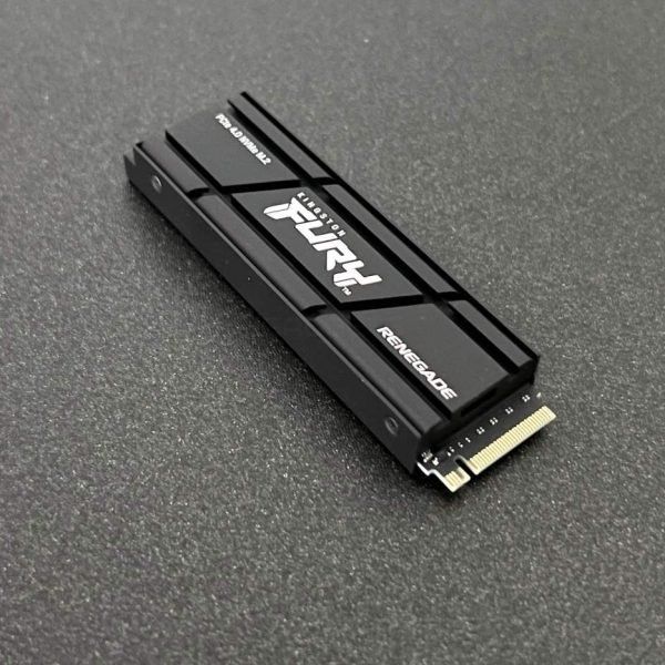 Kingston fury renegade ssd with heatsink review gadgets middle east