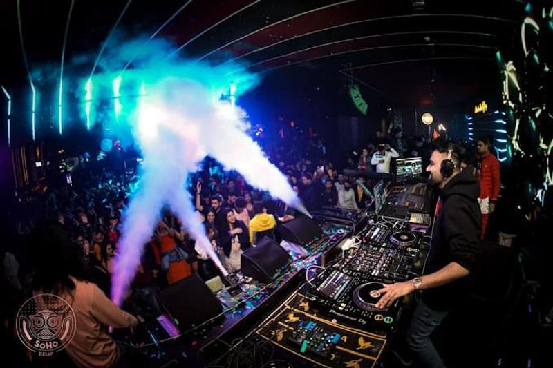 Best Night Clubs in Delhi