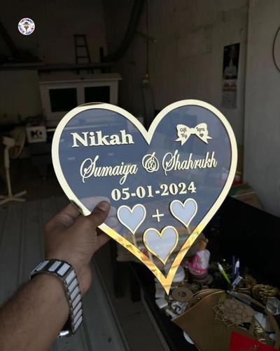 Customize marriage thumb frame