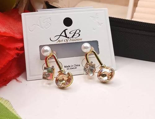Beautiful Korean Earings — Rs 250 in Pakistan
